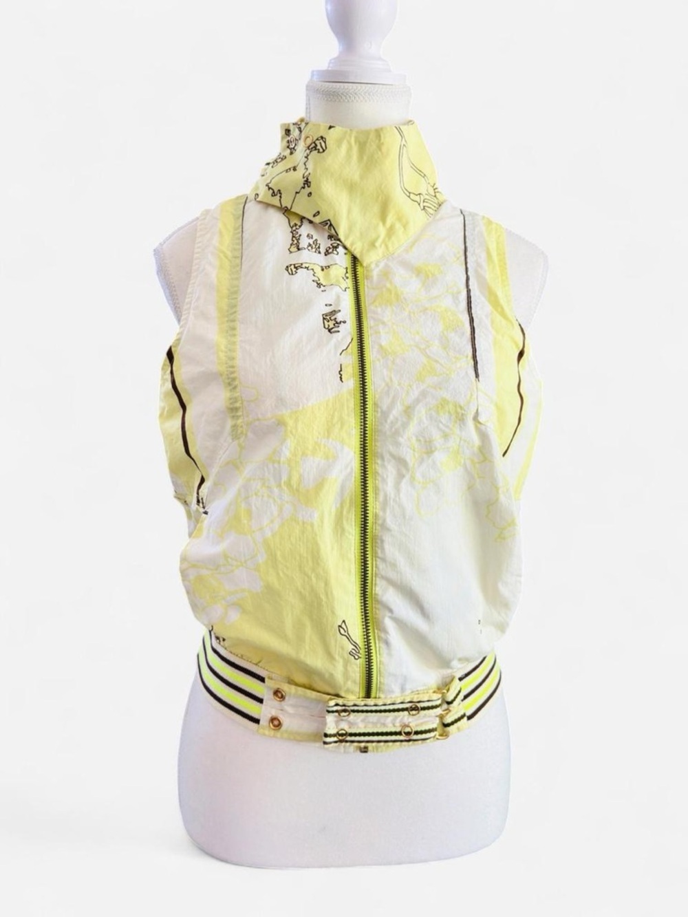 Farm Rio Petite Zip Front Belted Sporty Chic Top - Picture 1 of 8